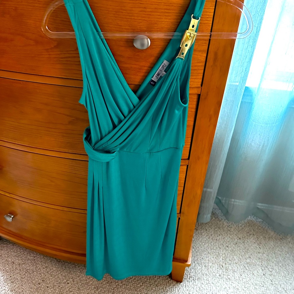 💚🍀Jennifer Lopez Women’s XS cocktail dress,kelly green, hint o' shimmer!